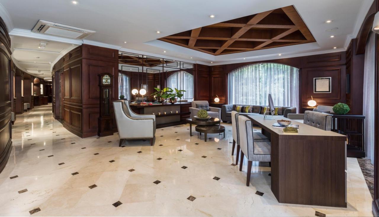 Hotel Park10 ميديلين المظهر الخارجي الصورة The lobby of the hotel