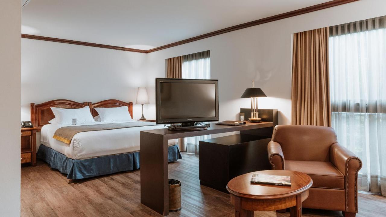 Hotel Park10 ميديلين المظهر الخارجي الصورة