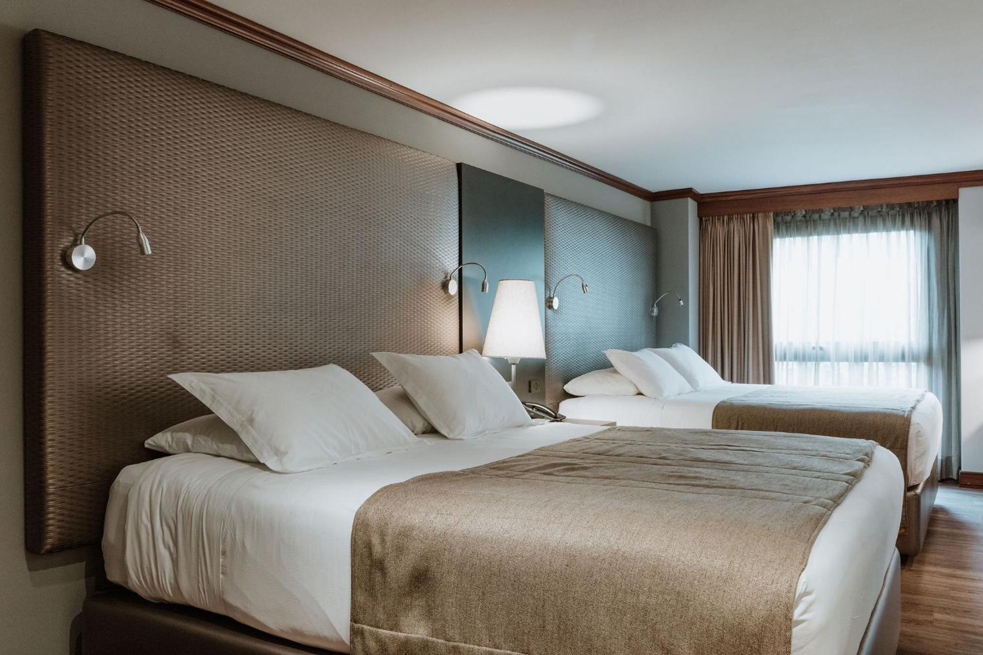Hotel Park10 ميديلين المظهر الخارجي الصورة